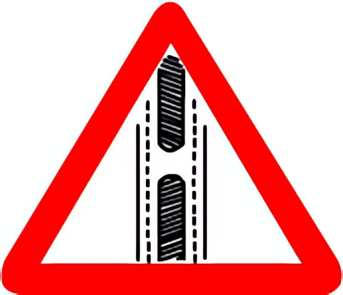 Gap in median traffic sign colored