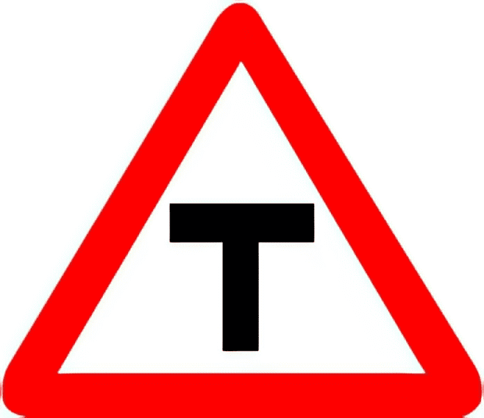 T-intersection traffic sign colored